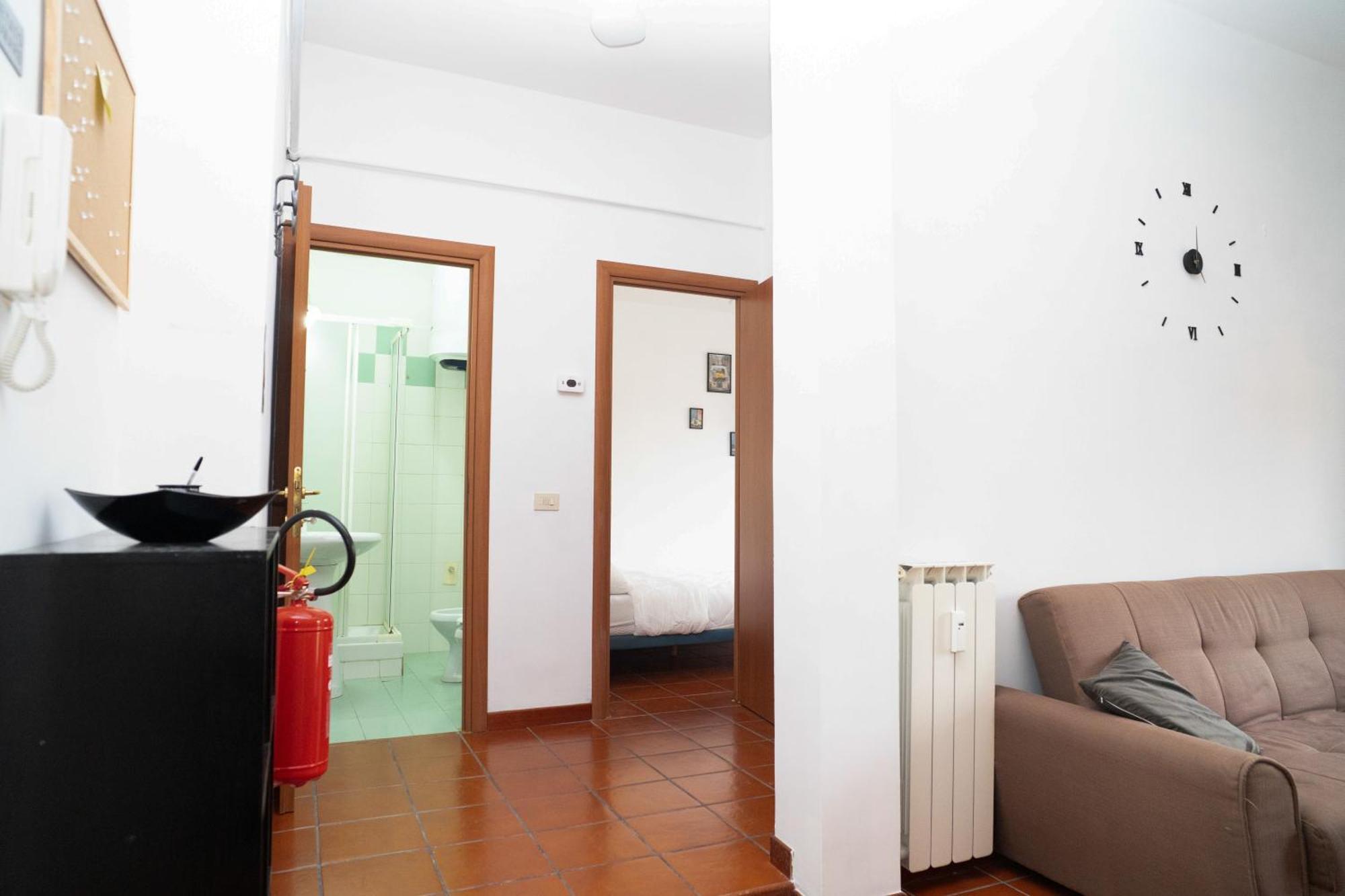Modern And One-bedroom, 10 Min From Colosseum Appartement *